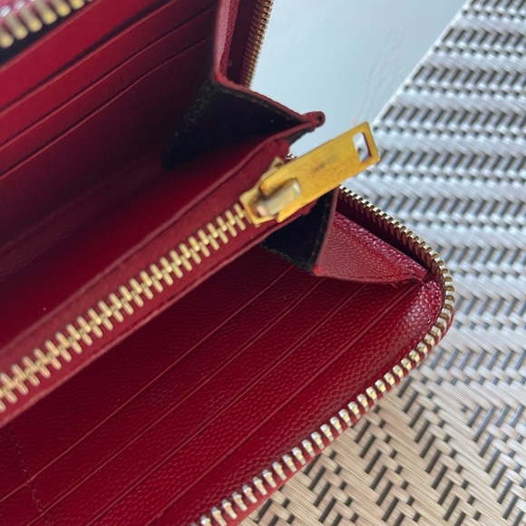 YSL monogram zippy wallet - Picture 2 of 10